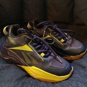 Little boys Reebok sneakers blue/lime green size 13